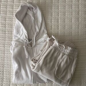 Fashion Nova The Original Trendsetter Velour Set - White